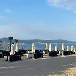 Summer Breeze 406 Sunny ساني بيتش