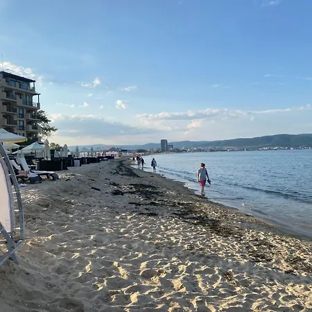 Summer Breeze 406 Sunny Slăntjev Brjag