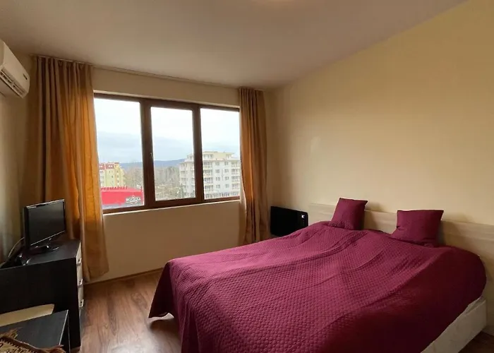 Summer Breeze 406 Sunny Слънчев бряг